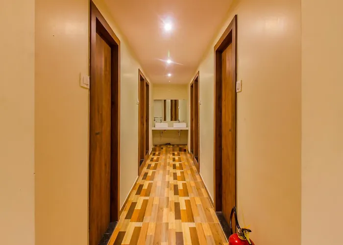 Blossom Dormitory For Male And Female Mumbai